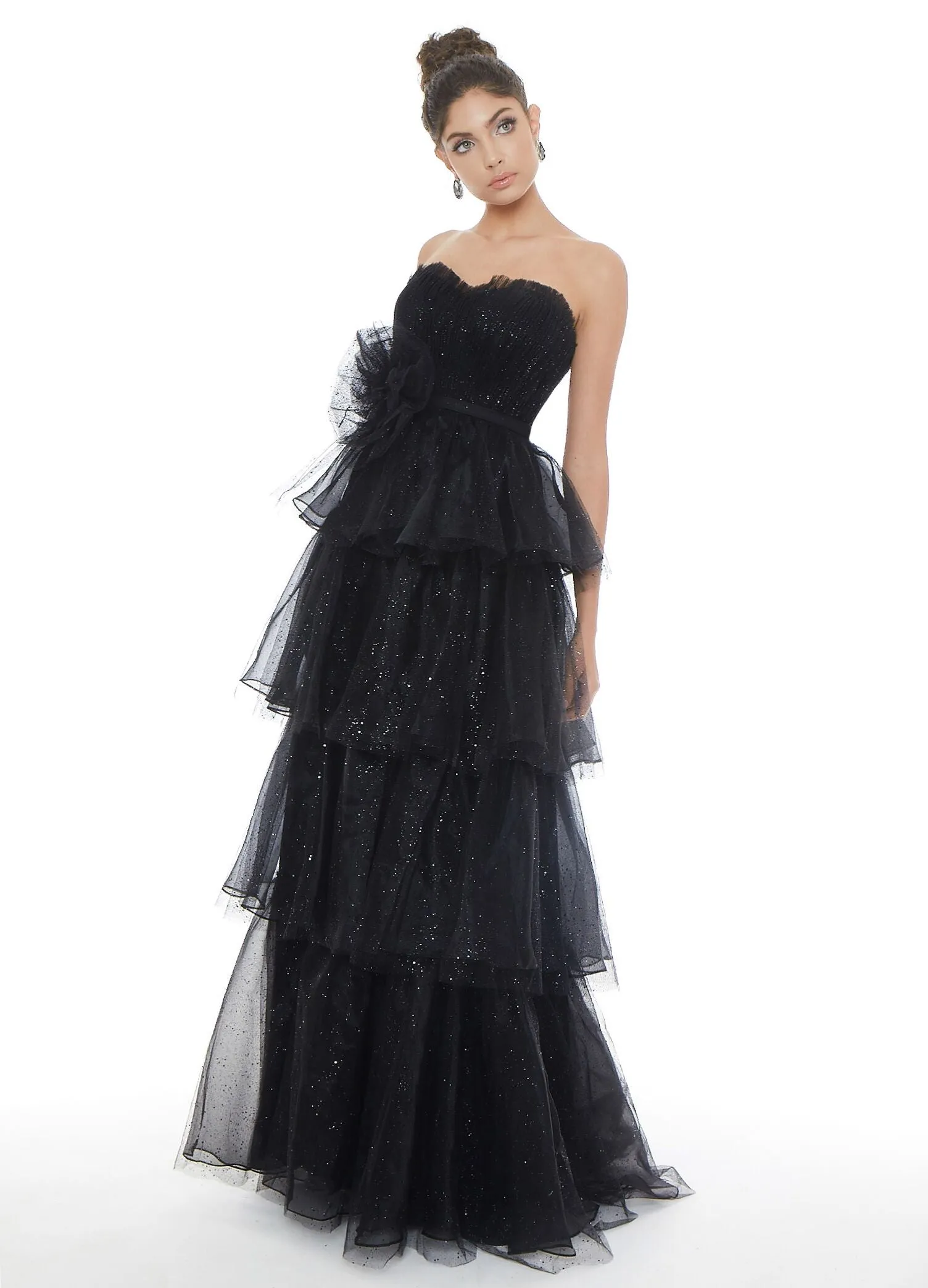 Ashley Lauren 1709 black prom dress size 4 sweetheart neckline tiered tulle long skirt