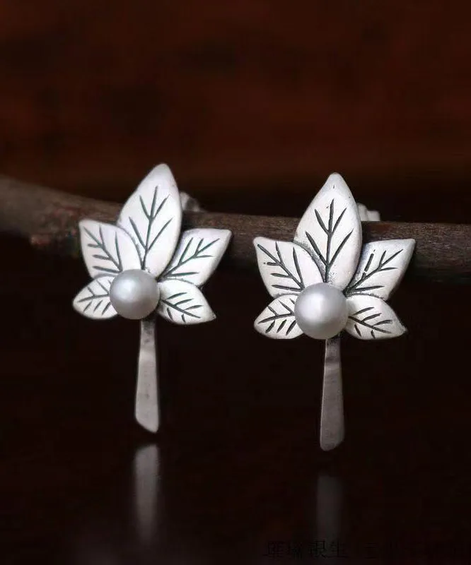 Chic Vintage Silver Maple Leaf Nail Bead Stud Earrings LY9147