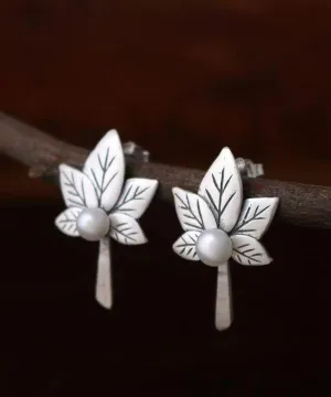 Chic Vintage Silver Maple Leaf Nail Bead Stud Earrings LY9147