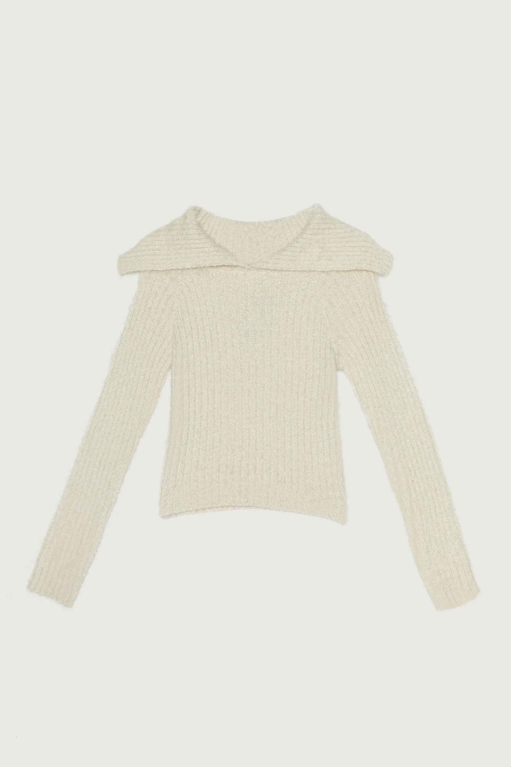 EXTENDED COLLAR KNIT SWEATER