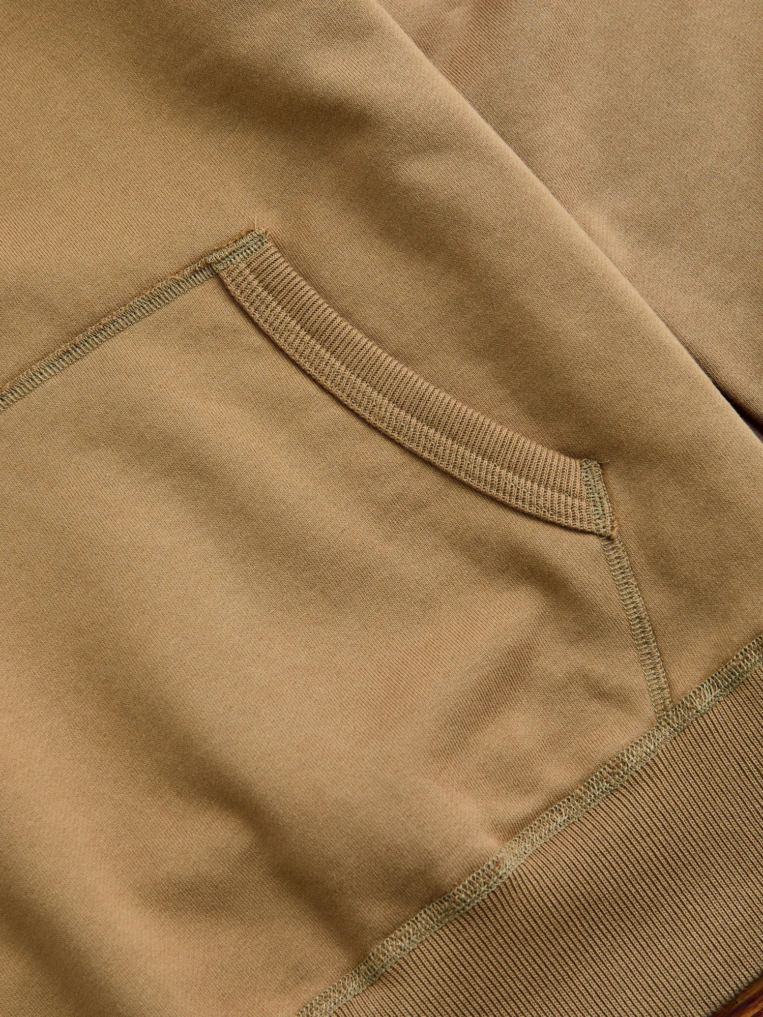 Pullover Hoodie in Clay