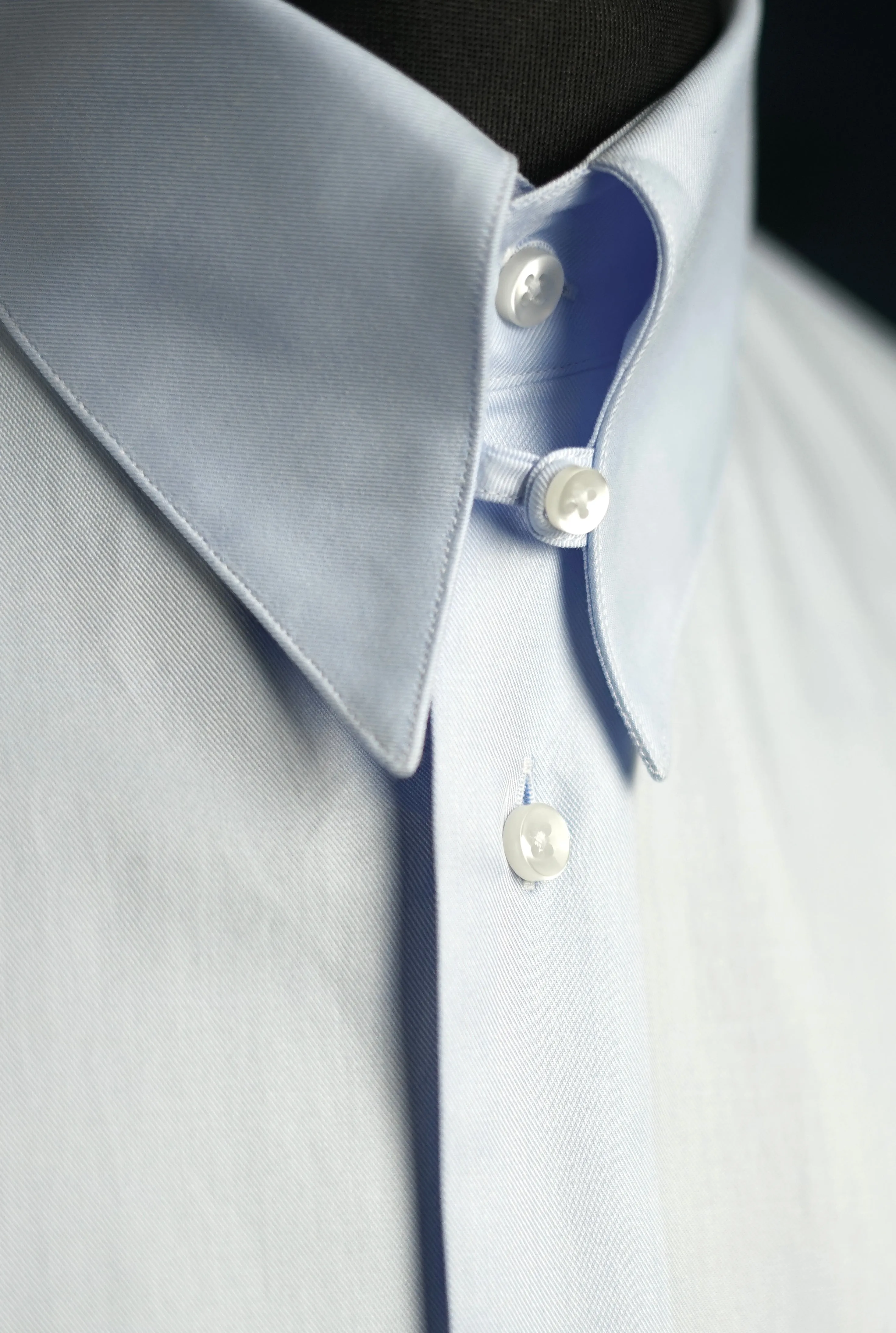 Spear Point Tab Collar Twill Doppio Ritorto Dress Shirt