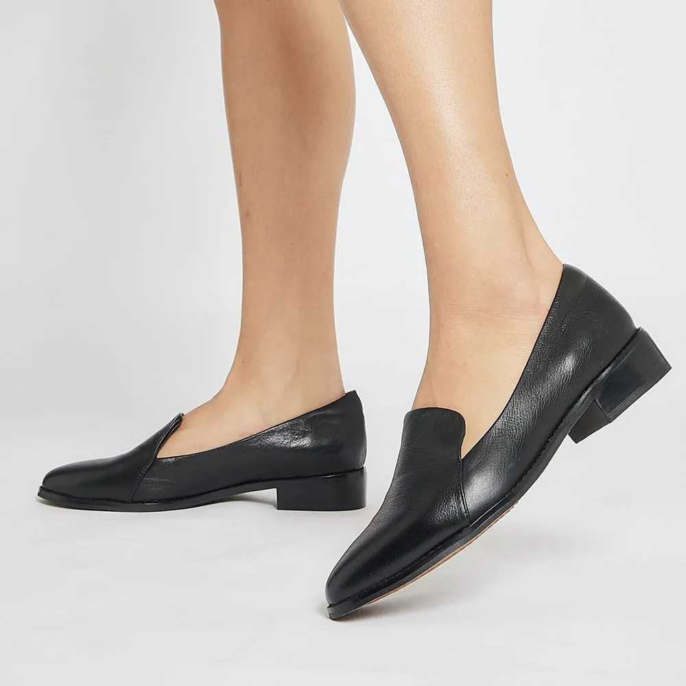 Tara Loafer in Black Leather